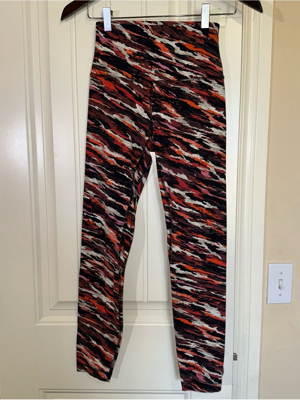 Lululemon Wunder Train High Rise Tight Athletic Leggings Size 4